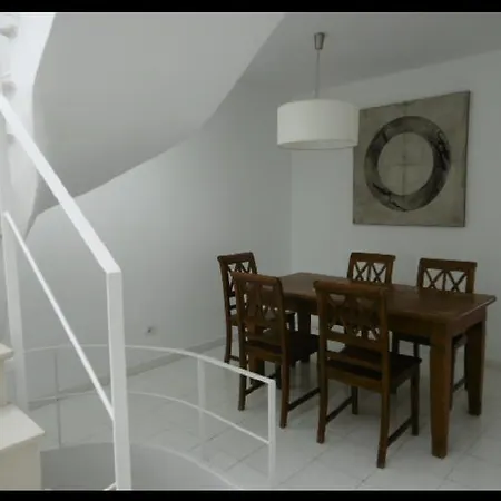 Apartment On The Sea